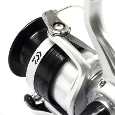 Катушка Daiwa Sweepfire E 1500 10118-150 фото